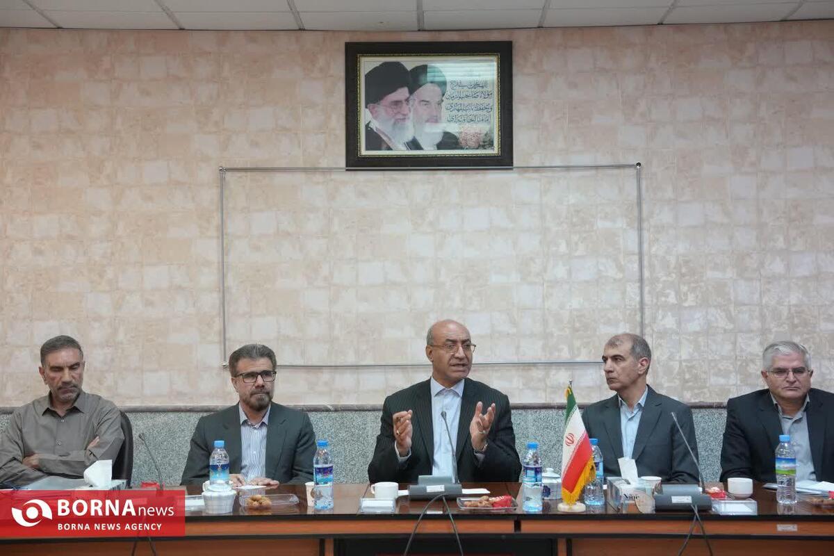 هرگونه سهل‌انگاری در پاسخ به نیاز‌های اساسی مردم پذیرفتنی نیست/ لزوم تقویت همدلی اقوام و مذاهب در شرایط حساس کنونی