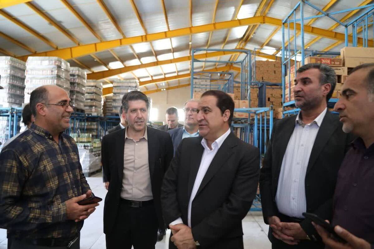 استاندار ایلام؛مردم از خریدهای هیجانی خوداری کنند