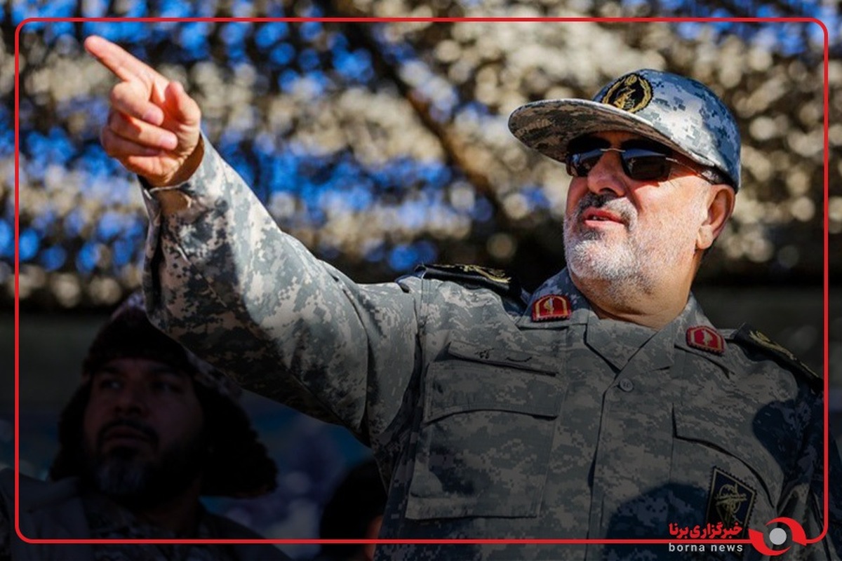 انتشار اولین ویدئو از فرمانده کل سپاه در اتاق عملیات جنگ