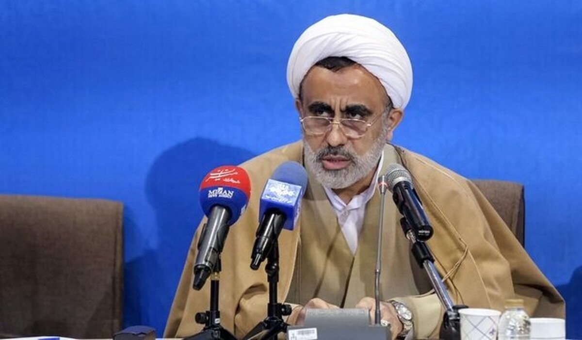 مسئولان دستگاه قضایی با روحیه تکلیف مداری در محل کار حضور دارند