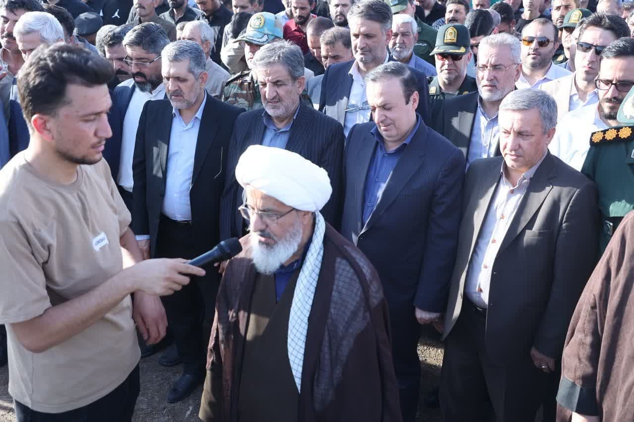 پیکر مطهر شهید امیرحسین قاسمی تشییع شد