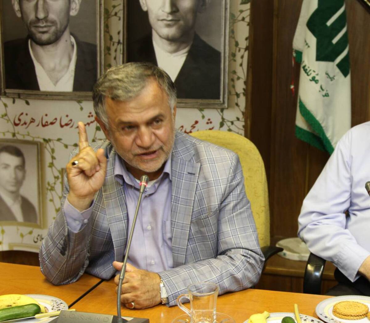 مقابله سریع و قاطع و عبرت آموز با عناصر نفوذی