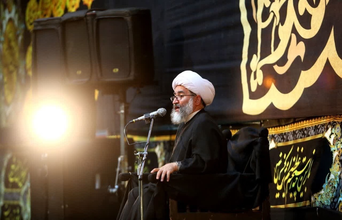 عزاداری و اشک بر حضرت سیدالشهدا(ع) یک سلوک عبادی است