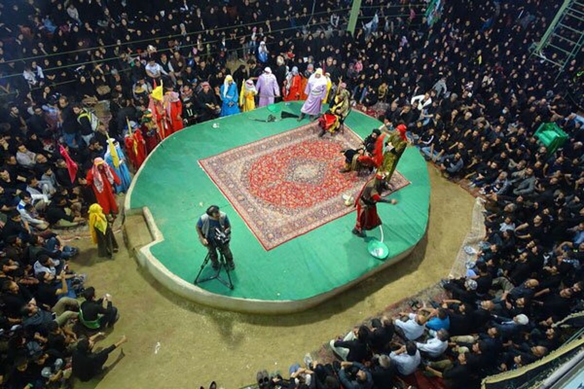 بیان وقایع عاشورا توسط هنرمندان تعزیه خوان قزوین