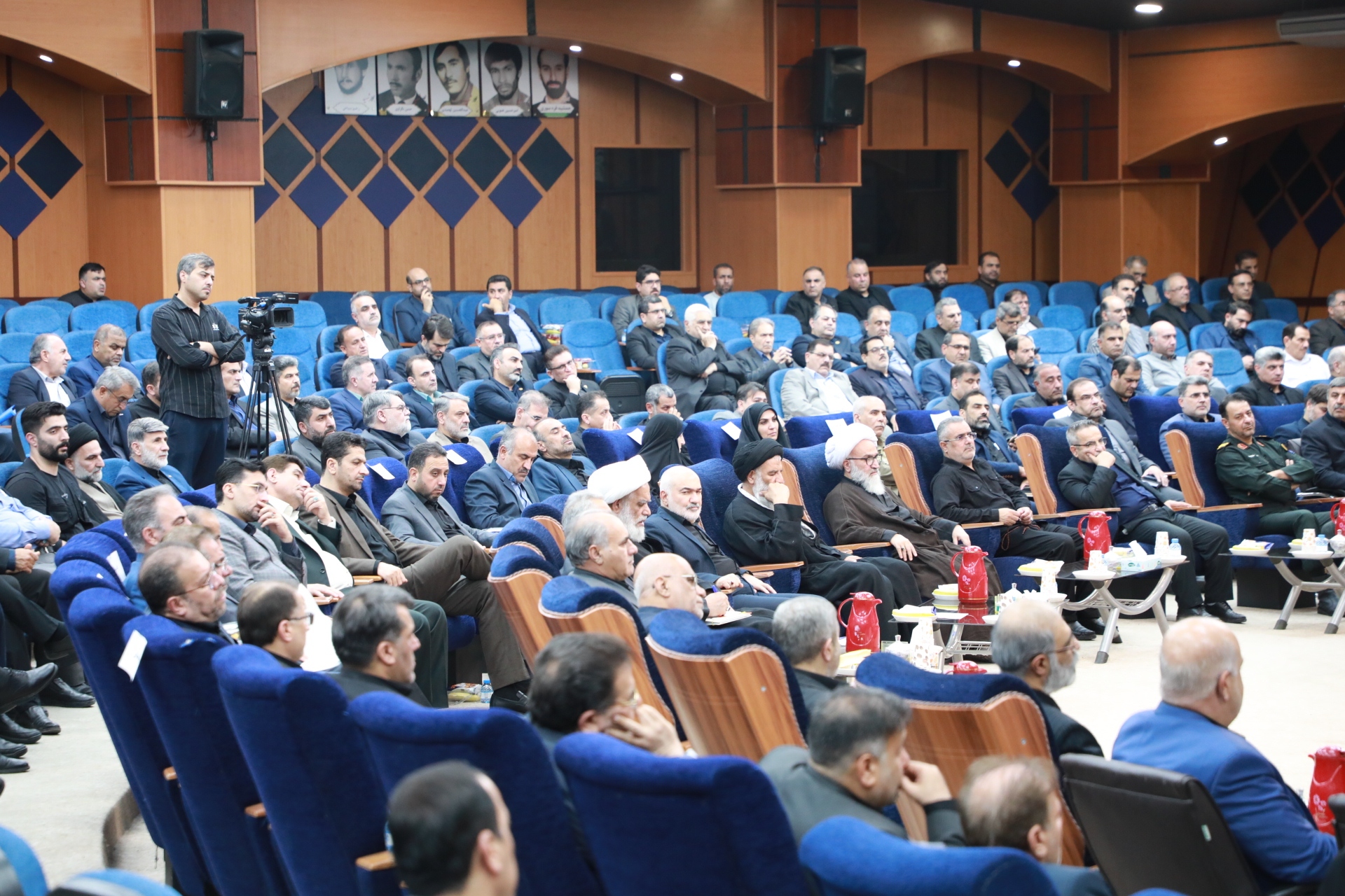 استاندار خوزستان: رایزنی‌های مشترک ایران و عراق برای مهار آلودگی آتش‌سوزی هورالعظیم / باید خود را برای سخت‌ترین سناریوها آماده کنیم