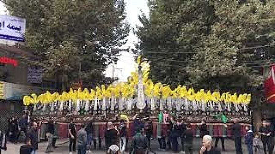 نگاهى به ميراث ناملموس عاشورايی «علامت کشی» در قزوين نگاهى به ميراث ناملموس عاشورايی «علامت کشی» در قزوين