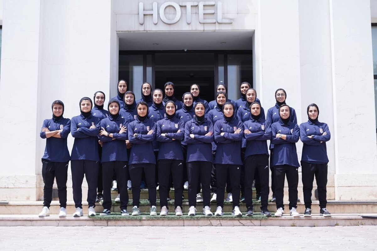 کاروان تیم ملی فوتبال زنان راهی مشهد شد
