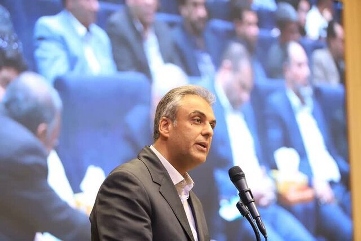 مدیرکل سابق ورزش و جوانان کرمان: فدراسیون‌های ملی به اقدامات باشگاه‌های کرمانی بدهکارند