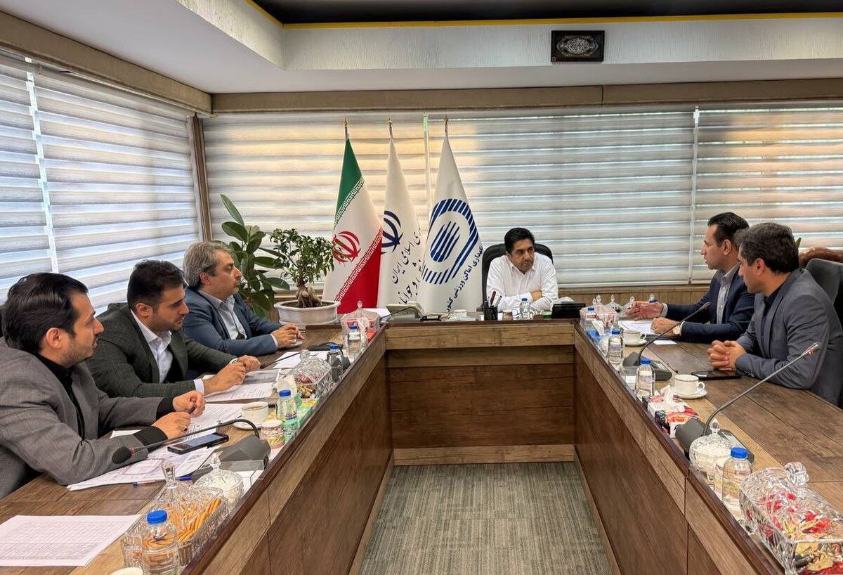 بررسی پروژه‌های عمرانی ورزشی استان‌های قم و آذربایجان‌غربی در دیدار با مدیرعامل شرکت توسعه 