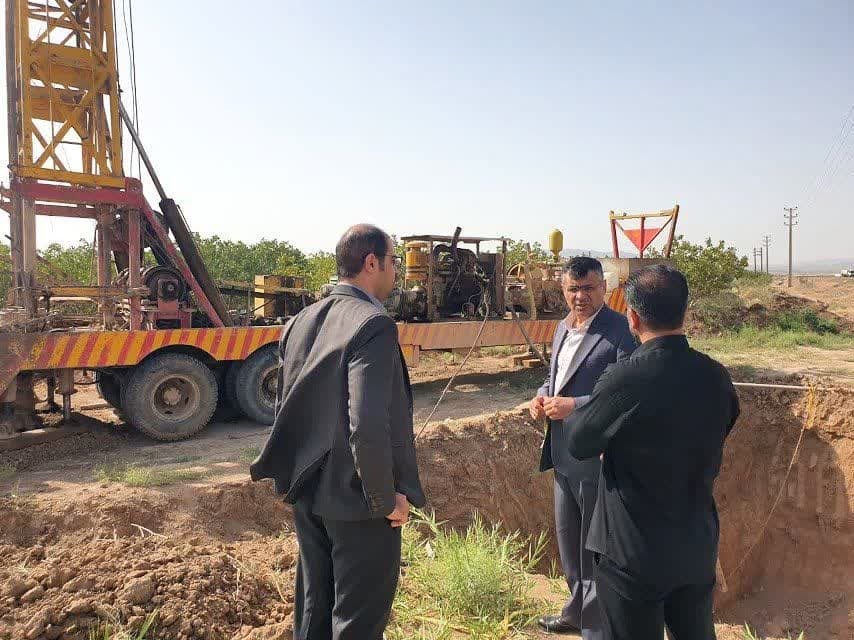 بازدید میدانی فرماندار بوئینزهرا از پروژههای تأمین آب شرب در روستاهای بخش مرکزی بازدید میدانی فرماندار بوئینزهرا از پروژههای تأمین آب شرب در روستاهای بخش مرکزی