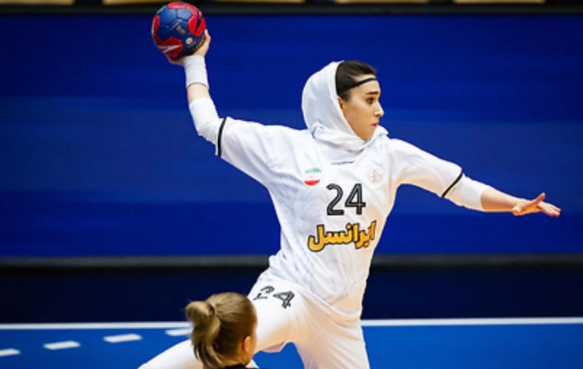 نوروزی: لیگ برتر هندبال بانوان هر سال باکیفیت‌تر می‌شود/ امیدواریم باشگاه‌ها بیشتر حمایت کنند