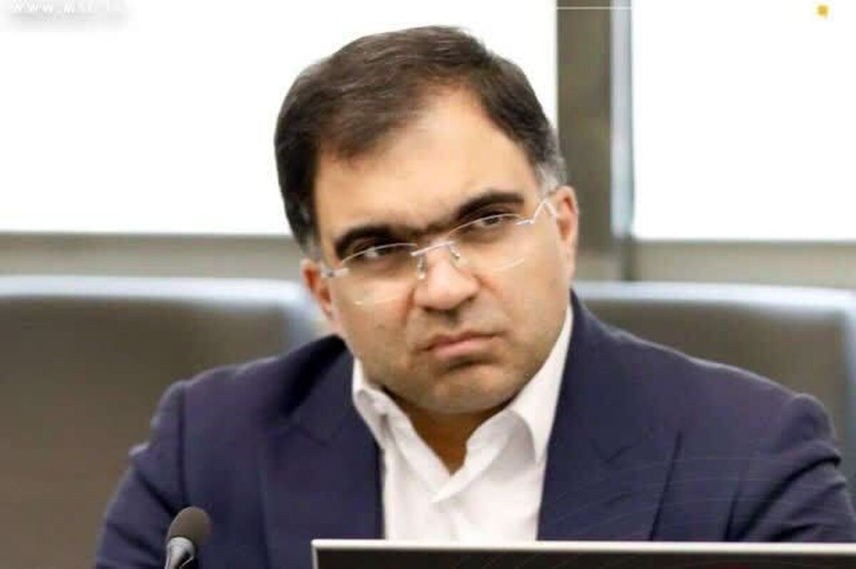 فولاد مبارکه در مسیر عبور از رکود با افزایش صادرات