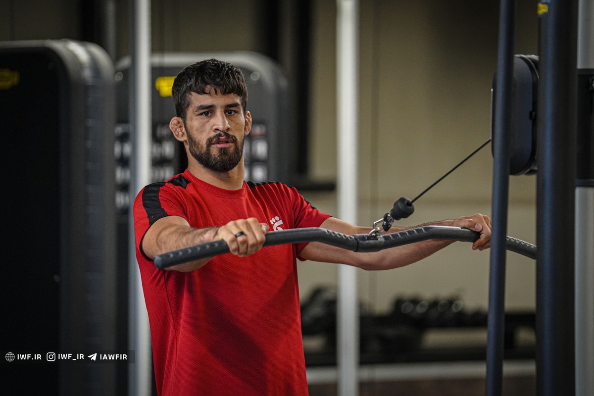 یونس امامی: تاریخ می گوید ایرانی ها ایستادن را به کوه آموزش داده اند!