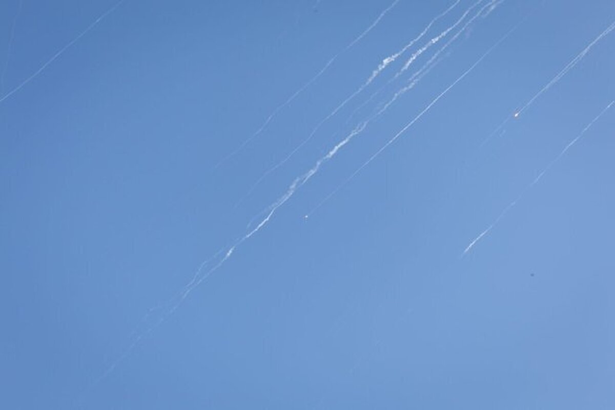 موج سنگین حملات موشکی ایران؛ هدف قرار گرفتن منطقه صنعتی در اشدود