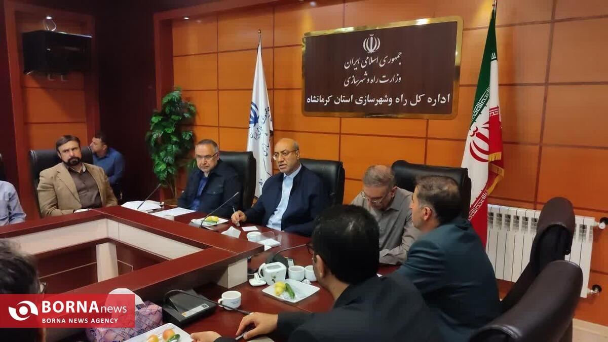 هشدار استاندار کرمانشاه به پیمانکاران غیرفعال/ هیچ پروژه‌ای نباید به دلیل کم‌کاری، بی‌برنامگی یا کمبود مصالح متوقف شود