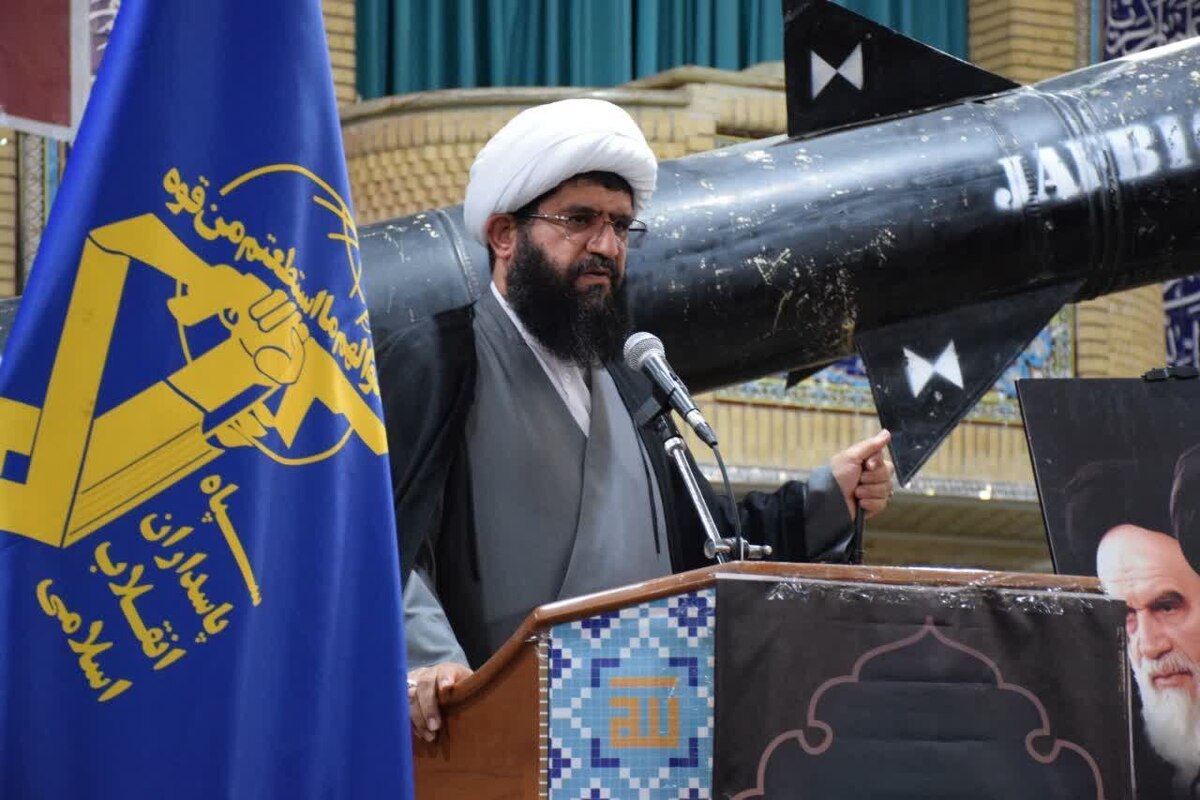 صبر و تقوا راهکار خنثی‌سازی مکر دشمن / حجاب نماد هویت و مقاومت است