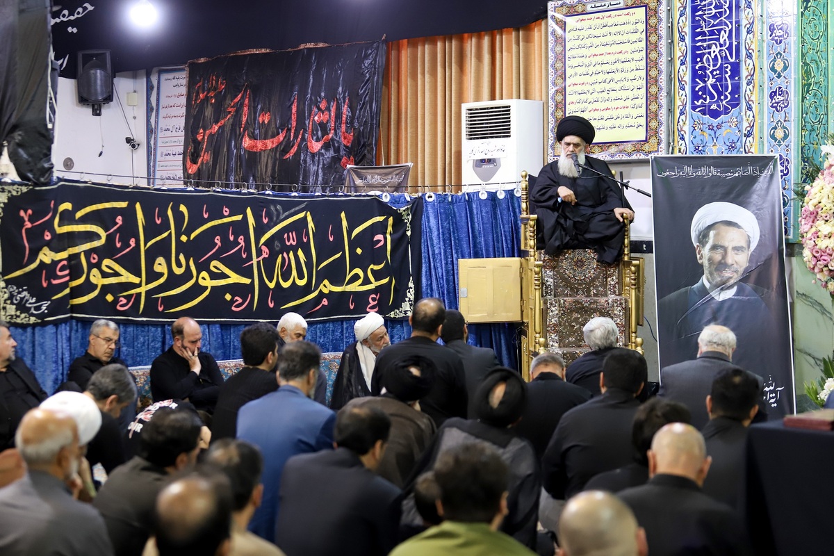 مراسم چهلمین روز ارتحال آیت الله یوسف پور در قم برگزار شد