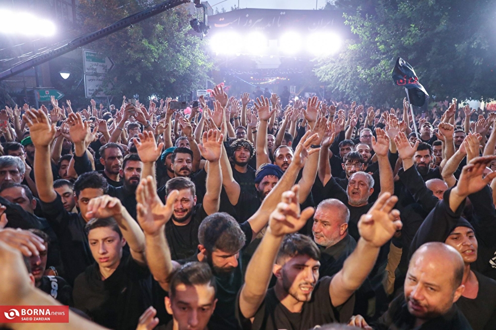 عزاداری عصر عاشور در دارالشهدا تهران