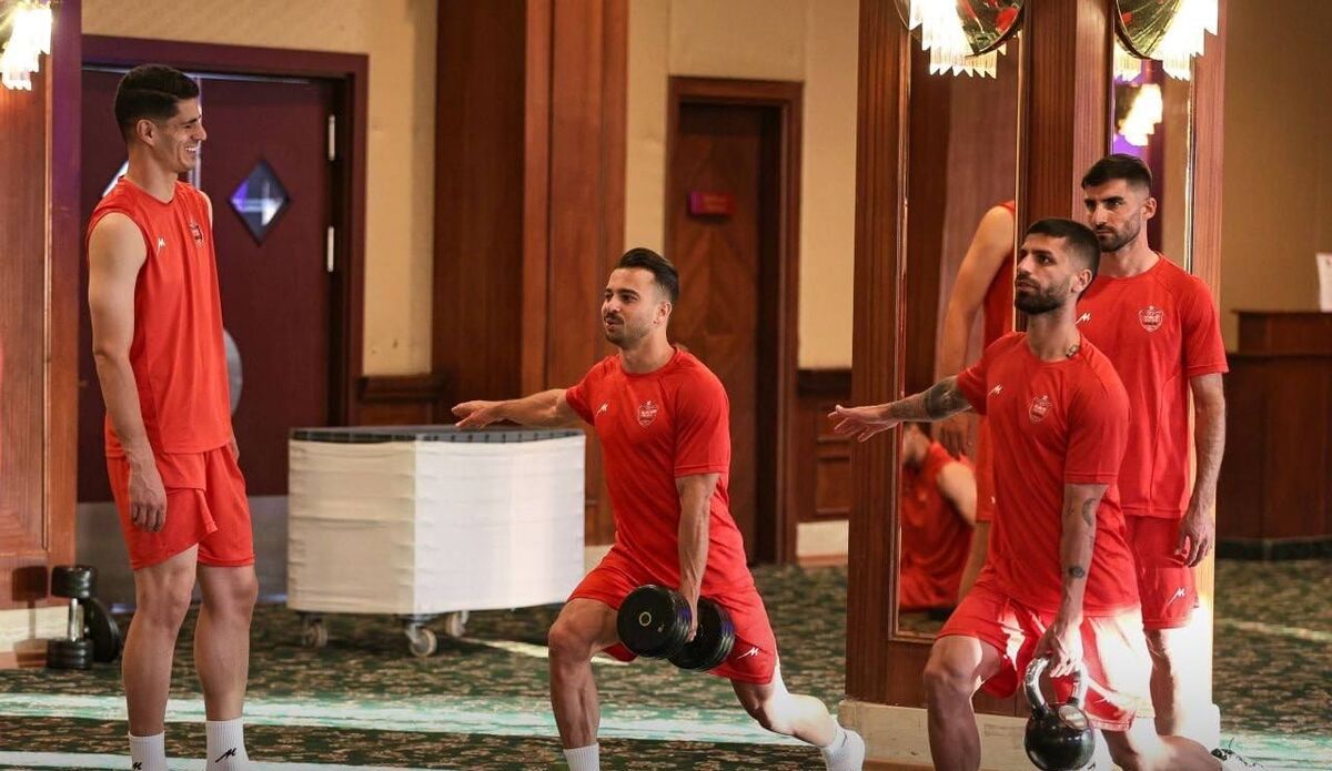 تمرین پرفشار سرخپوشان در نوبت بعدازظهر