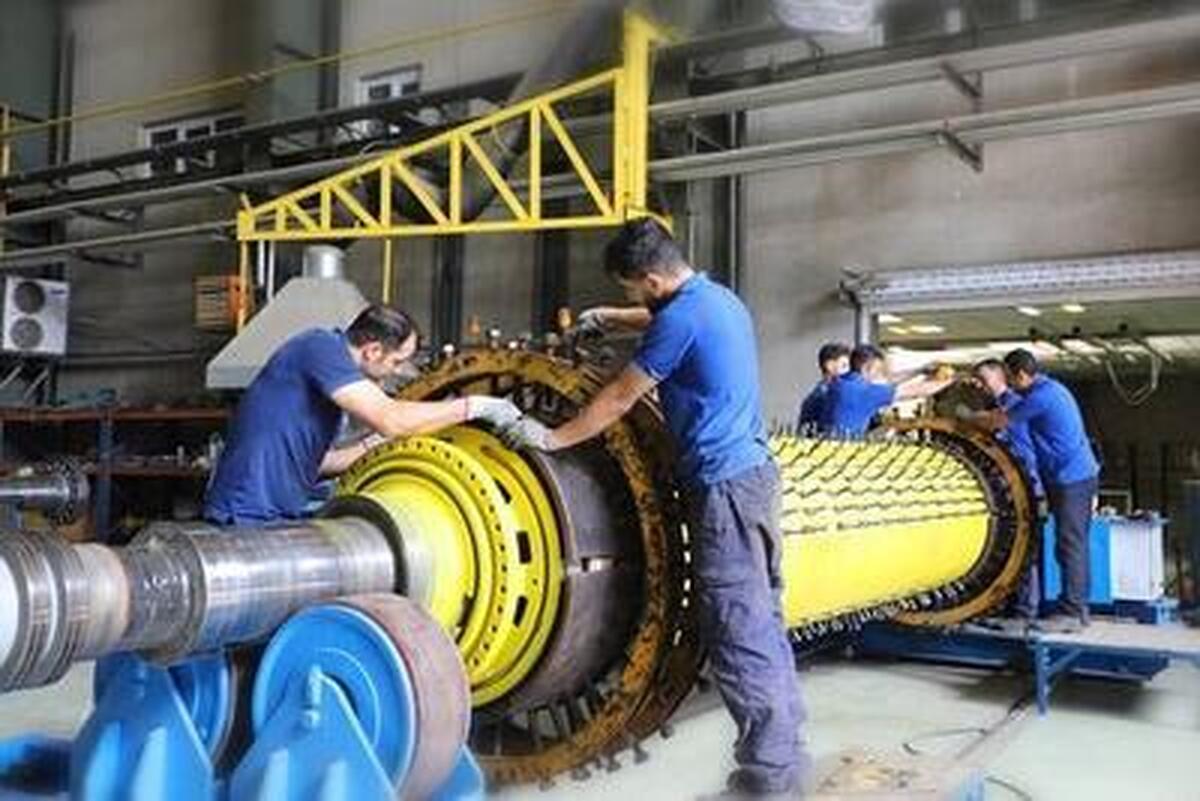 افت تولید فولاد و خودرو و جهش تولید لوازم خانگی در ۱۴۰۳