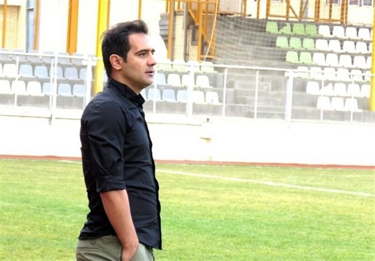 احمد جمشیدیان: اخبار خوب نقل و انتقالاتی در پیش است/ بازی با تیم‌های عربی را شبیه‌سازی می‌کنیم