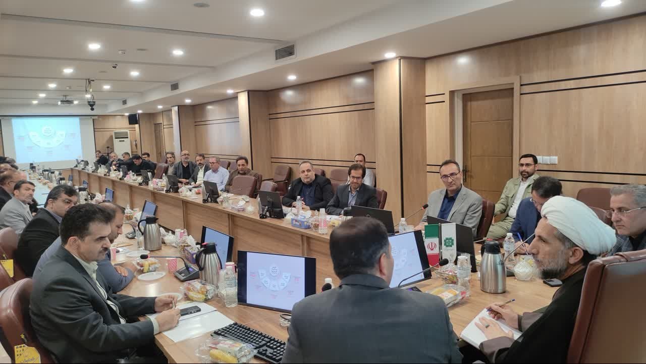 تکریم مؤدیان مالیاتی موجب تقویت رابطه حاکمیت و مردم خواهد شد