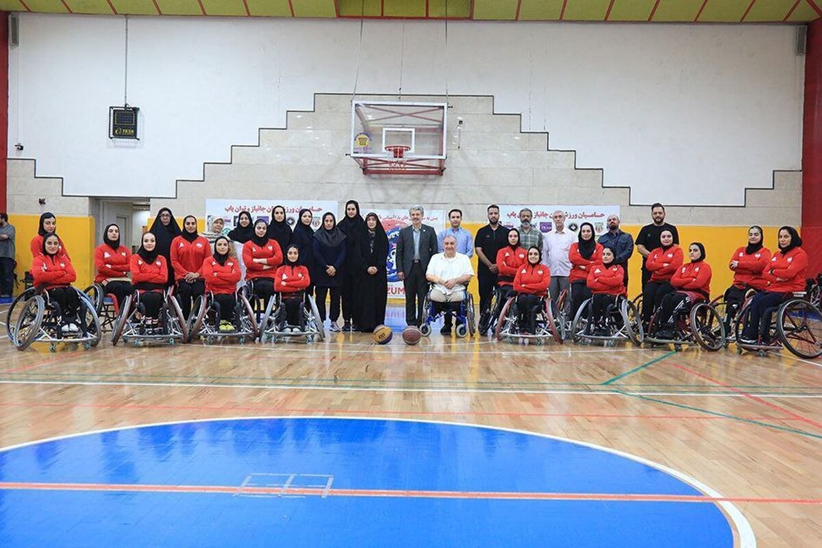 بازدید رییس فدراسیون ورزش‌های جانبازان و توان یابان از اردوی تیم ملی بسکتبال با ویلچر بانوان