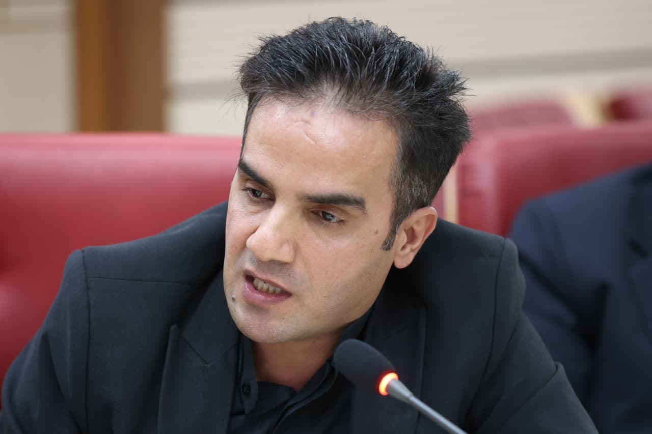 دبیران احزاب سیاسی استان قزوین از اهمیت وحدت و گفتگو با یکدیگر سخن گفتند دبیران احزاب سیاسی استان قزوین از اهمیت وحدت و گفتگو با یکدیگر سخن گفتند