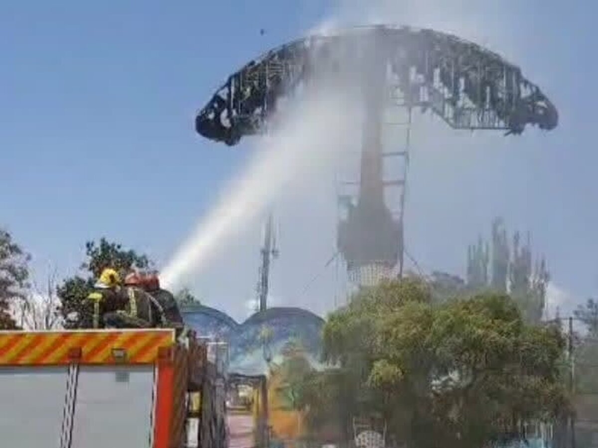 آتش‌سوزی دستگاه رنجر در شهربازی باغلارباغی تبریز / حریق اطفا شد