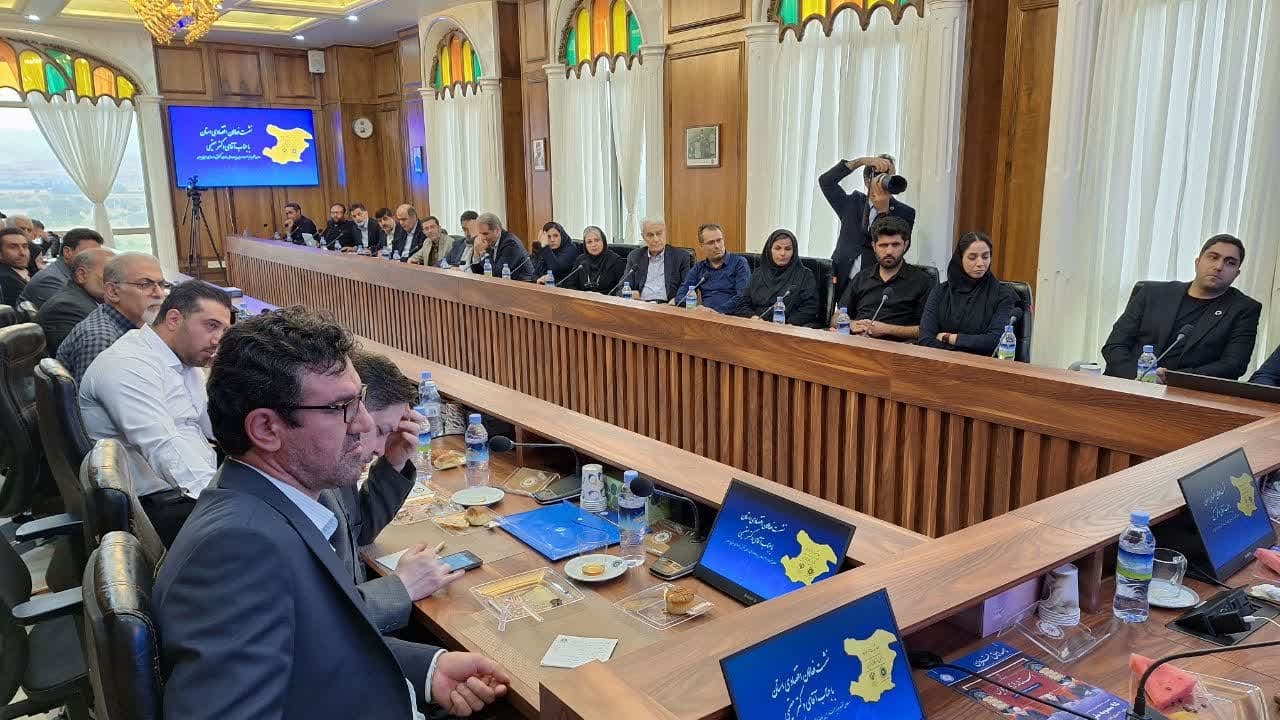 رفع تعهدات ارزی از چالش های مهم تولیدکنندگان و فعالان اقتصادی است