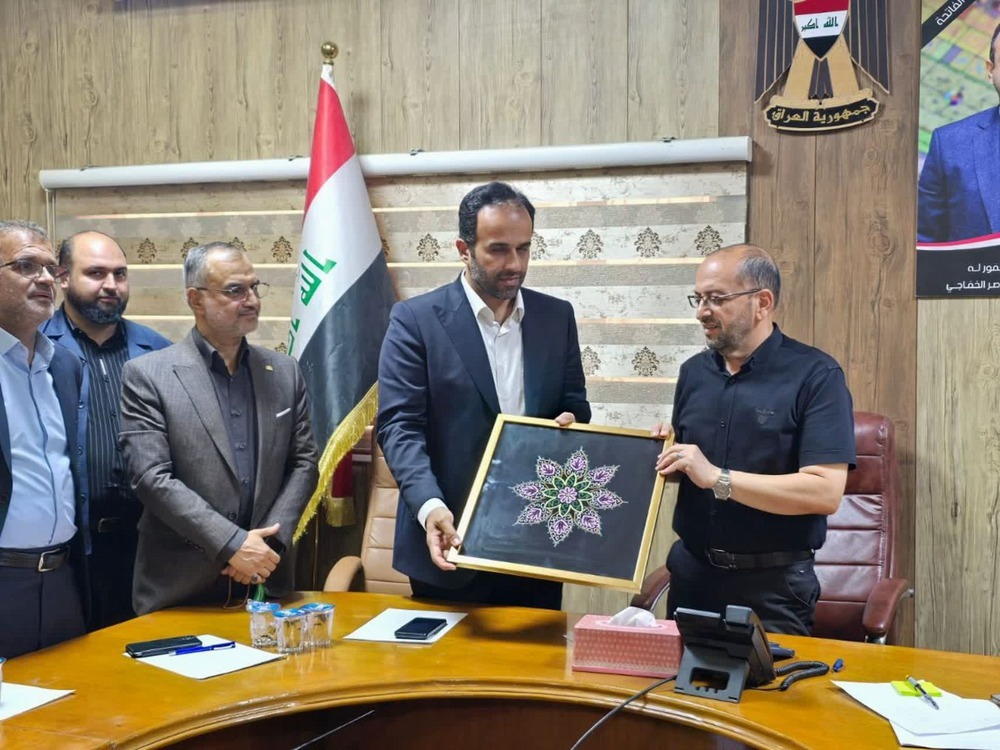 دیدار رئیس شورای اسلامی شهر رشت با شهردار کربلا دیدار رئیس شورای اسلامی شهر رشت با شهردار کربلا