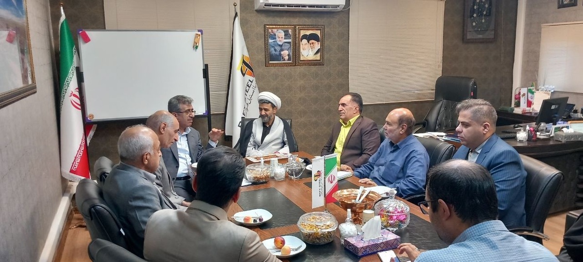 تقدیر هیئت ورزش‌های کارگری استان کرمان از دکتر حاتمی