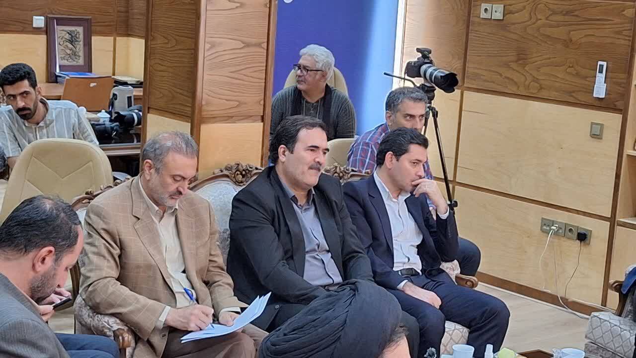 حداقل ۱۰۰ مگاوات انرژی خورشیدی تا پایان سال باید در استان قزوین وارد مدار شود 