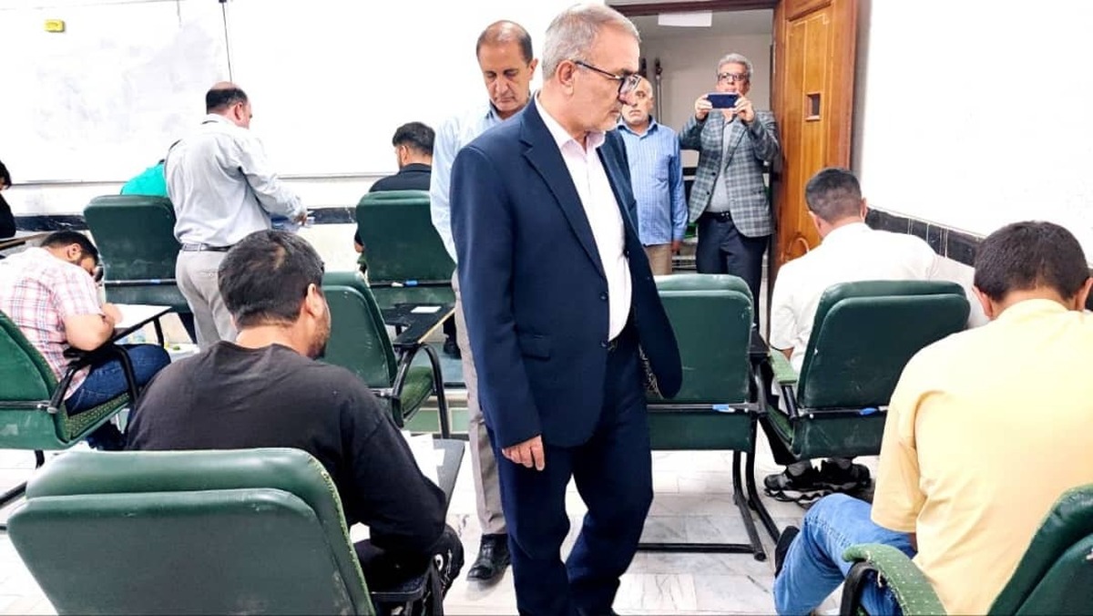 استاندار از محل برگزاری آزمون سراسری در شهر یاسوج بازدید کرد