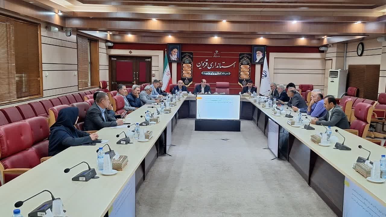 ۳۰۱ معدن در استان قزوین پروانه بهره برداری دریافت کردهاند ۳۰۱ معدن در استان قزوین پروانه بهره برداری دریافت کردهاند