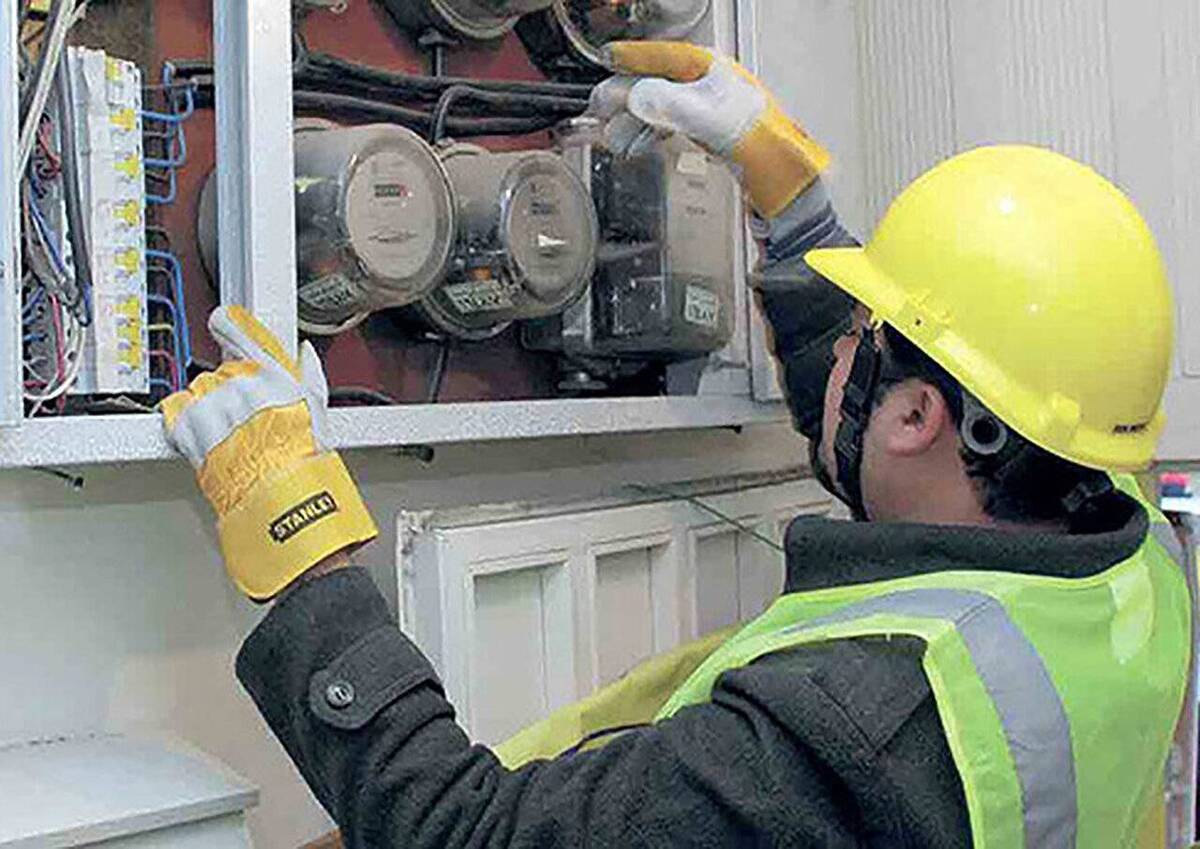 کارسازی 250 مورد انشعاب رایگان تأسیسات ساختمانی به مددجویان هرمزگانی