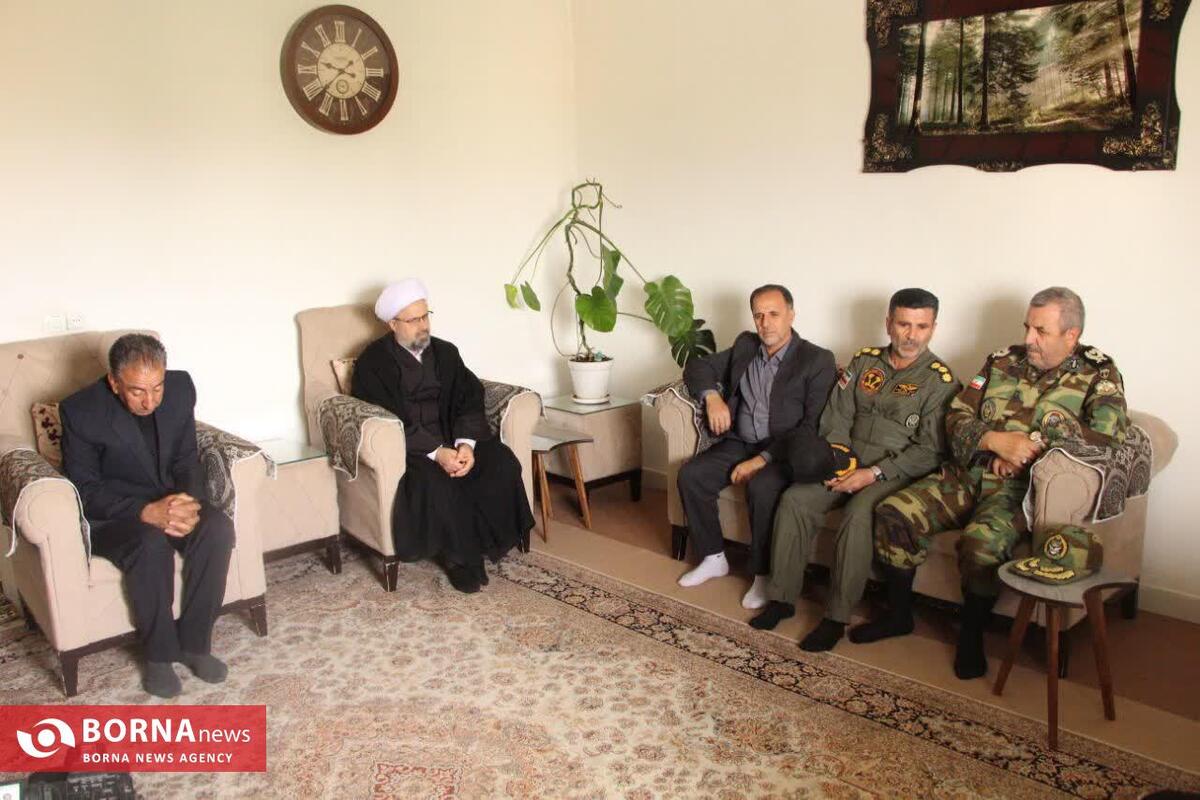 فرمانده قرارگاه منطقه‌ای غرب نزاجا: خون شهیدان، ضامن بقای انقلاب اسلامی است