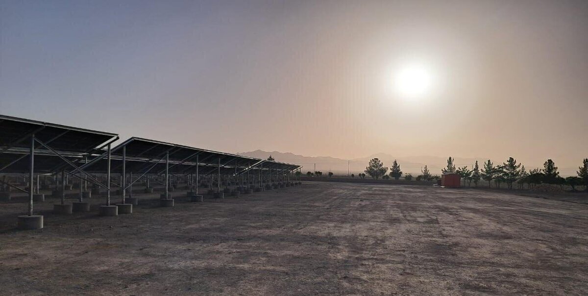 اتصال مرحله دوم نیروگاه خورشیدی ۲۰۰ کیلوواتی بوئین‌زهرا به شبکه سراسری