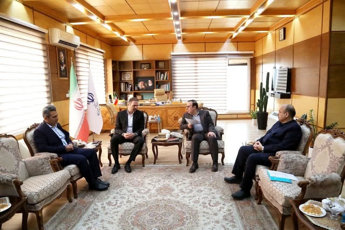 دیدار رئیس مرکز بازرسی و نظارت بر خدمات عمومی و فوریت‌های اداری کشور با استاندار قزوین