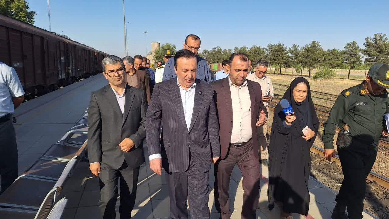 اجرای طرح TOD در ایستگاه راه آهن به توسعه حوزه اقتصادی قزوین منجر می شود