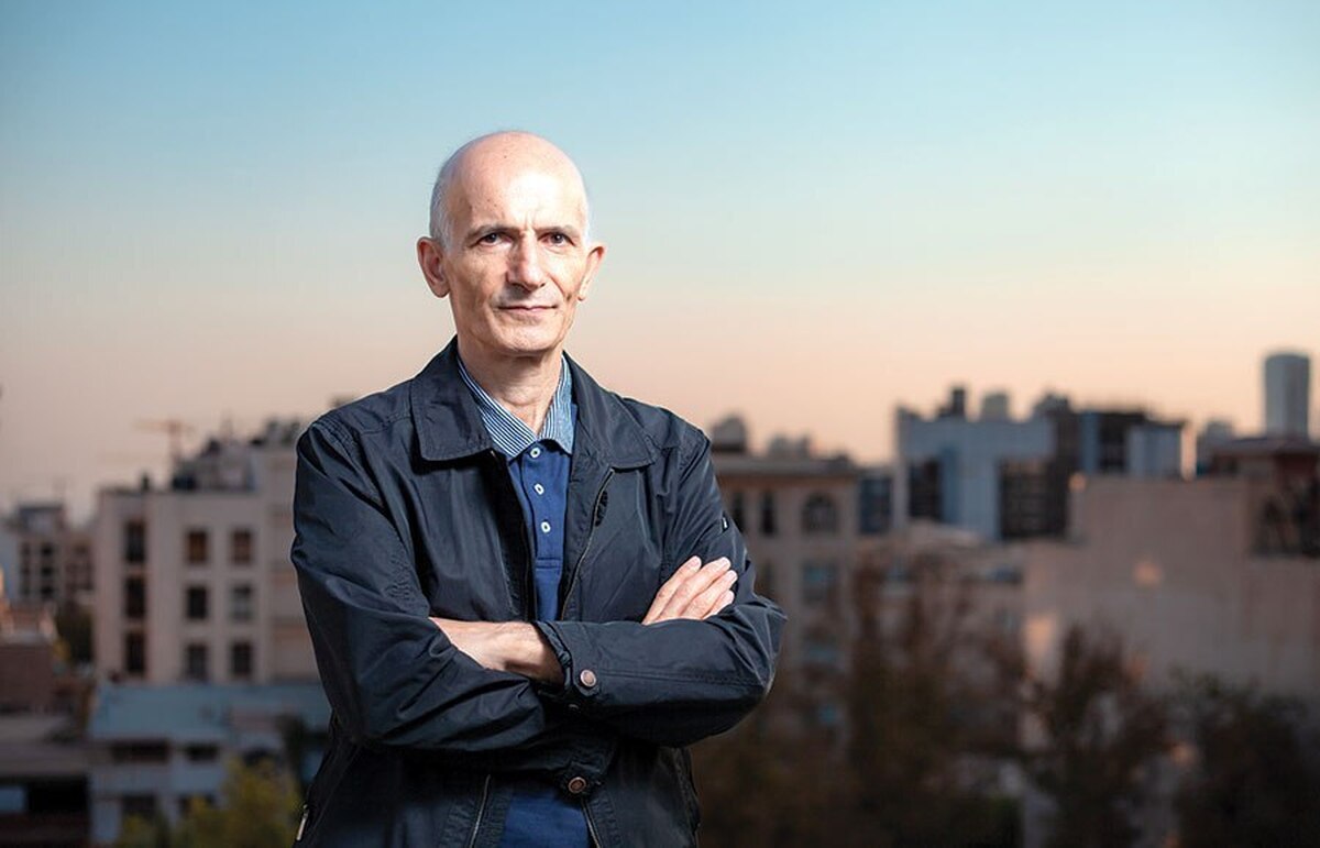 مقصود فراستخواه: ایران همواره با عزت و افتخار از استقلال و تمامیت ارضی خود دفاع کرده است