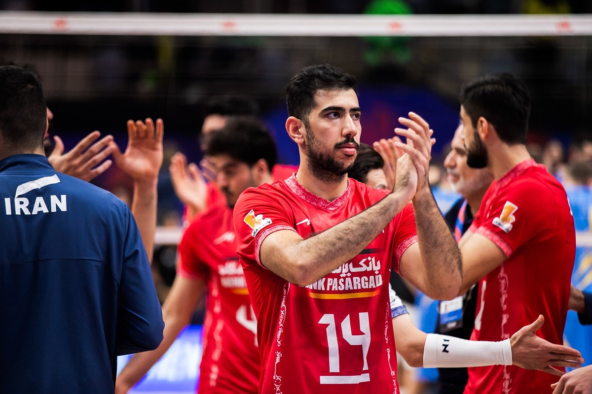 کریمی: دل مردم ایران را شاد می‌کنیم