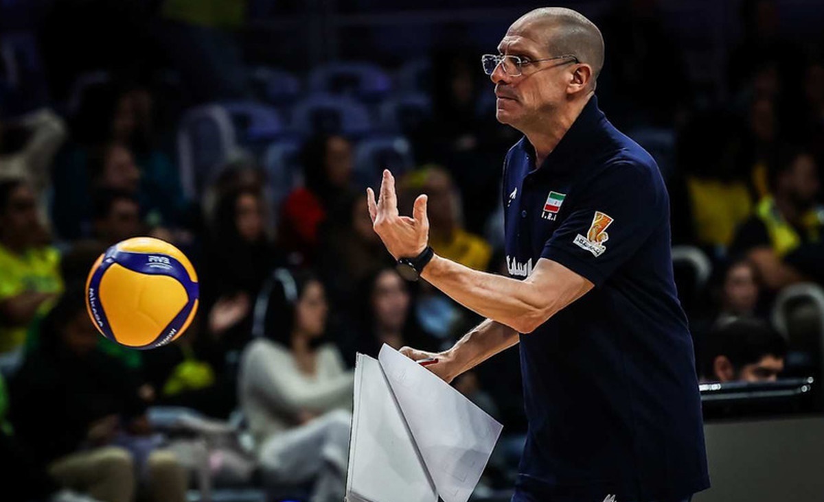هدیه پیاتزا به ملی پوشان والیبال پس از ماراتن لیگ ملت ها