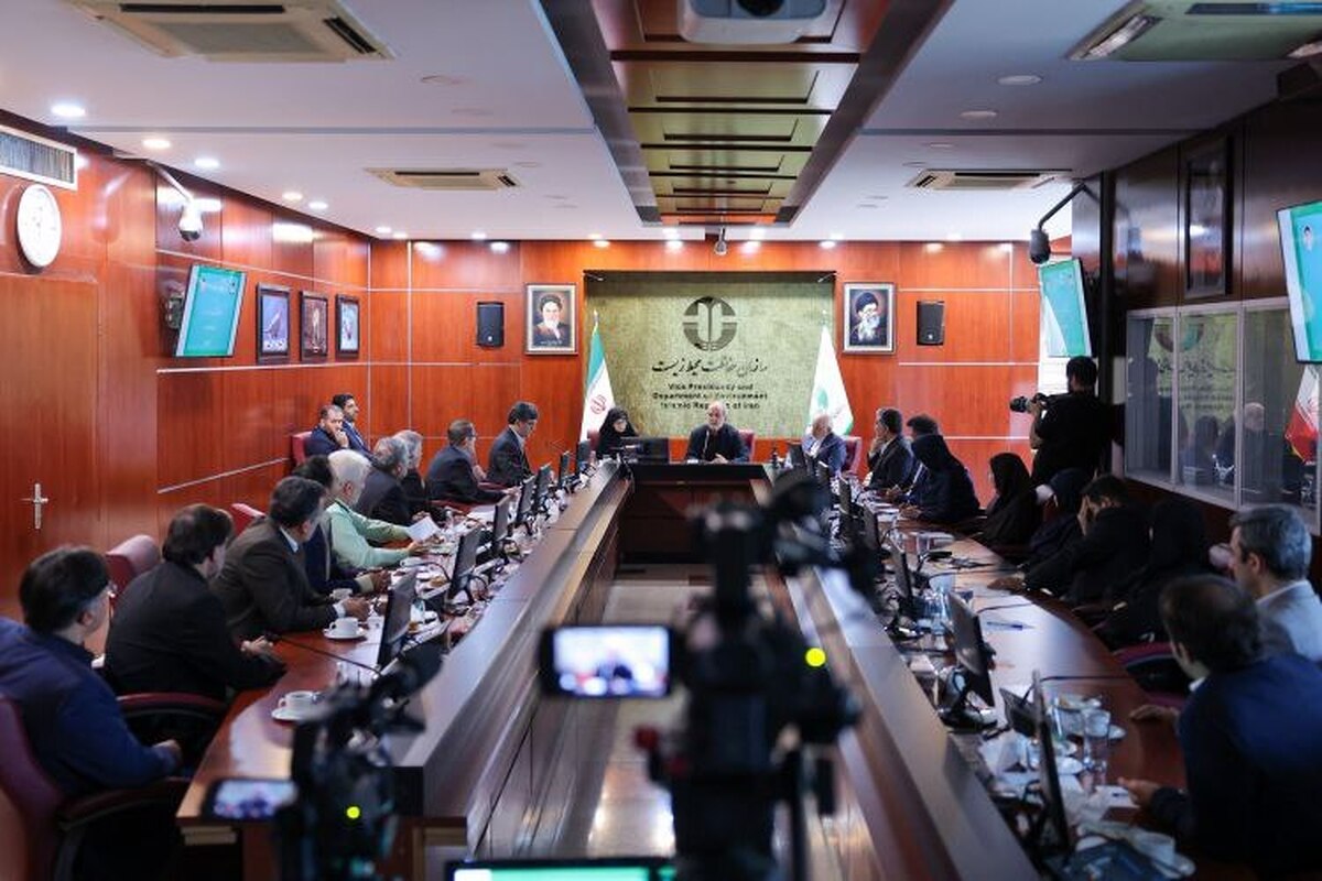 هیچ مجوزی نباید برای برنامه‌های توسعه‌ای در فلات مرکزی ایران صادر شود