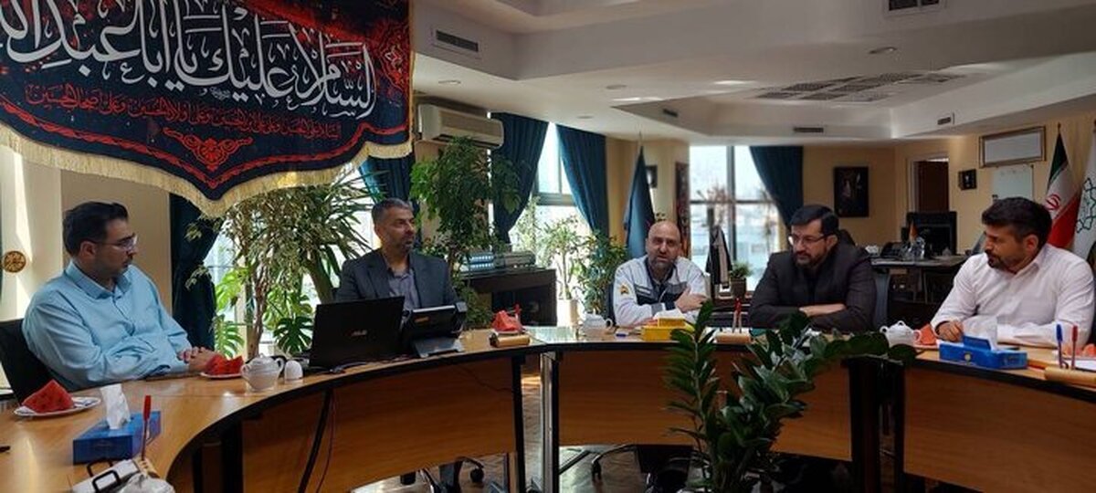 شناسایی و معرفی ۶۵ بازار جهت فعالیت دستفروشان در مناطق ۲۲ گانه