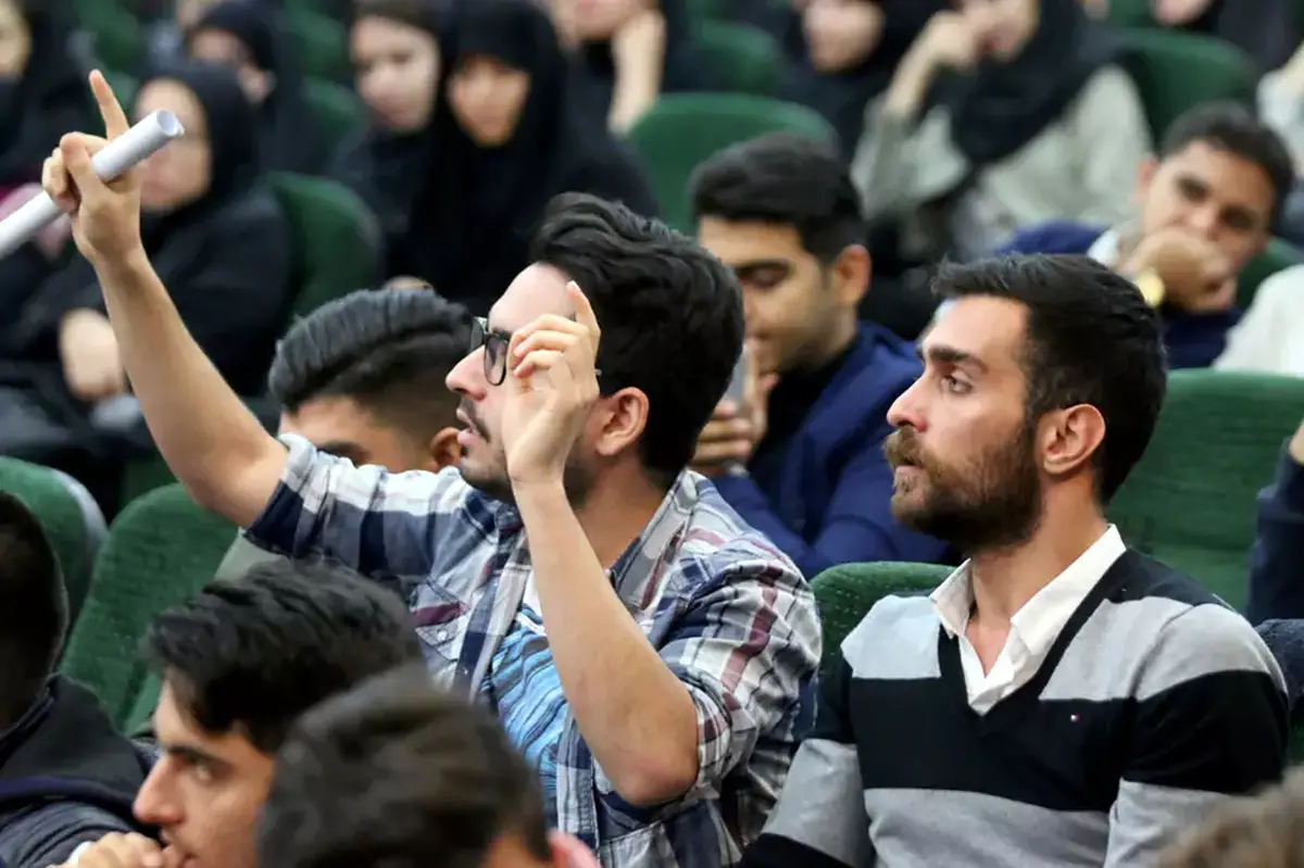 فعالیت ۳۰ جوان با انگیزه در شبکه "ره‌آورد زندگی نوین"