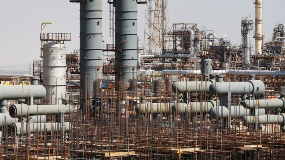 کاهش روزانه ۵ میلیون لیتر مصرف نفت‌گاز