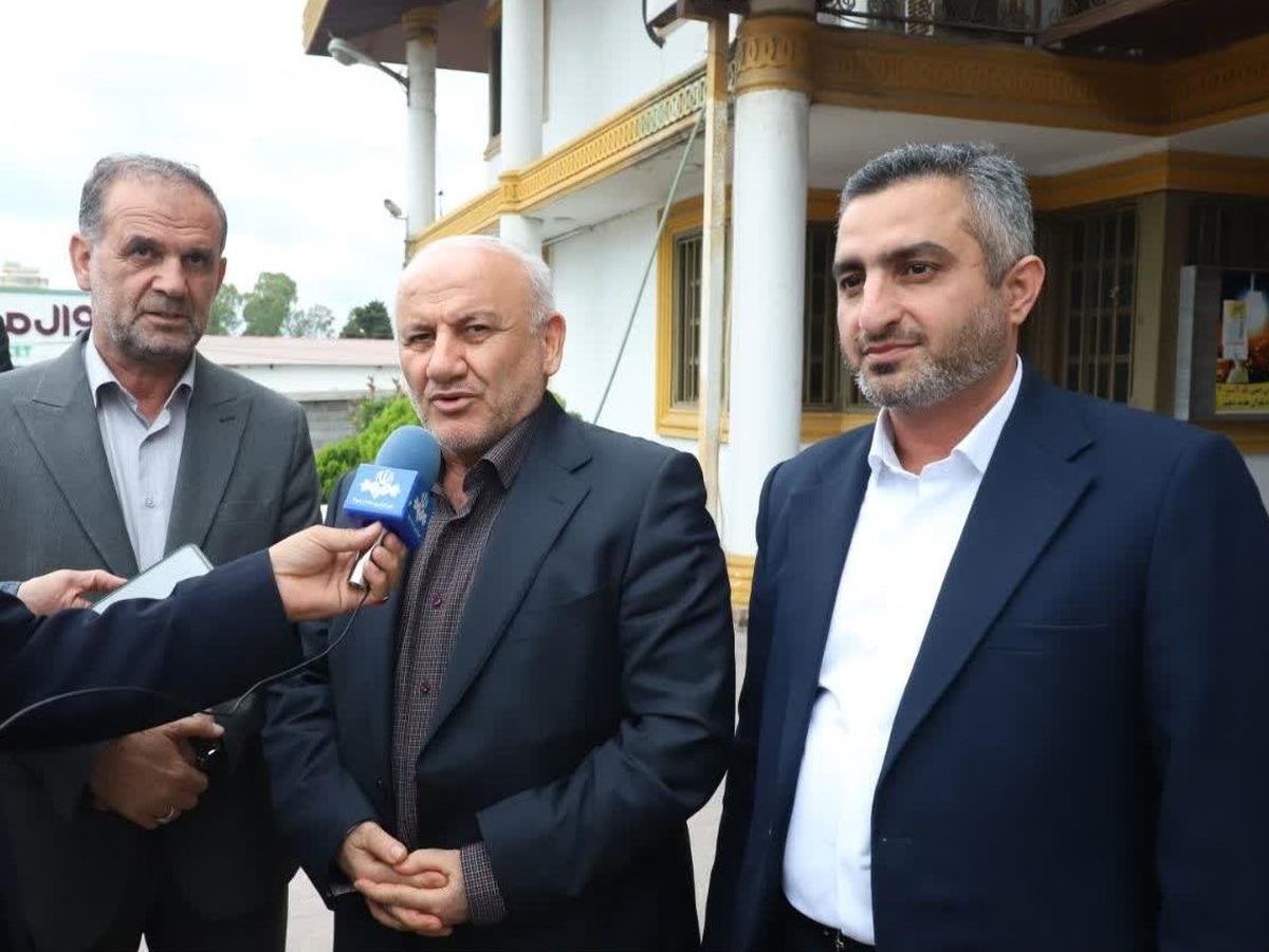 بازدید استاندار مازندران از فرمانداری محمودآباد؛ تأکید بر خدمت‌رسانی مطلوب به مسافران و برخورد علمی با معضل پسماند
