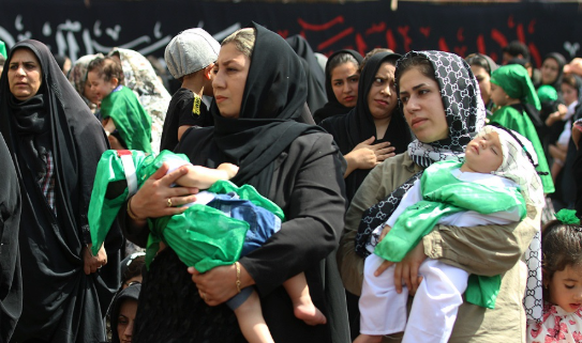 مراسم سنتی شیرخوارگان حسینی در بقاع متبرکه استان قزوین برگزار شد