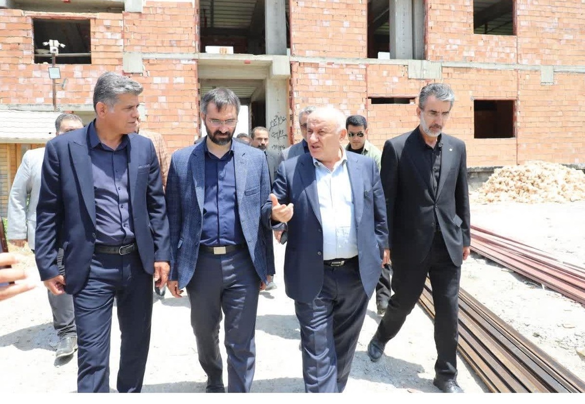 بازدید میدانی استاندار مازندران از «خانه تخصصی فوتبال مازندران»
